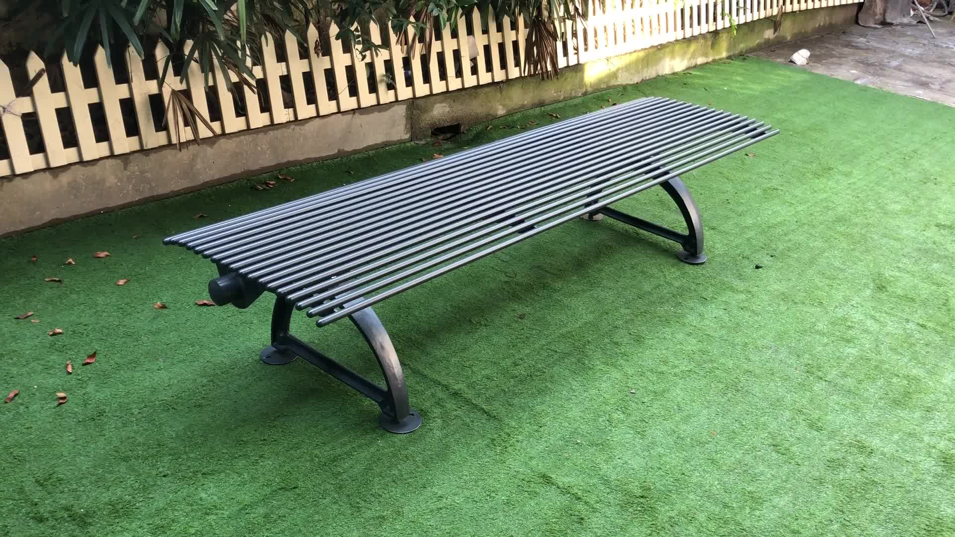 Powder Coated 3 Seater Bench Seat With Wrought Iron Bench Ends