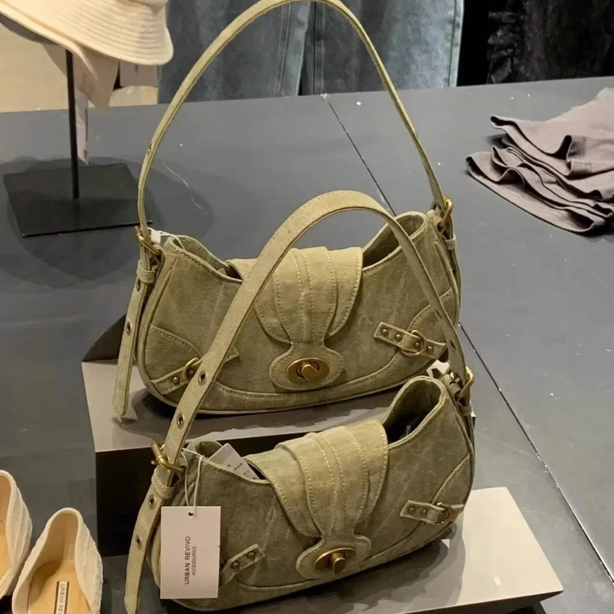 Underarm bag retro hot girl post-apocalyptic style summer bag women 2024 new versatile shoulder canvas bag saddle bag 