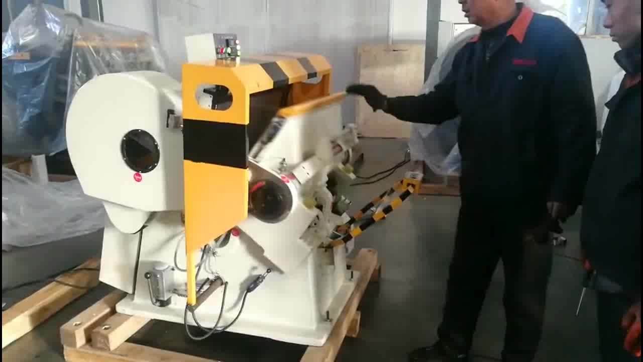 Semiautomatic Platen Carton Box Punching Machine For Paperboard
