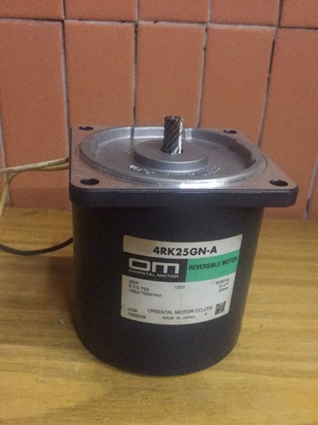 Japan Oriental Motor 4RK25GN-A deceleration motor can be equipped with 4GN reducer OM motor disassembly spot