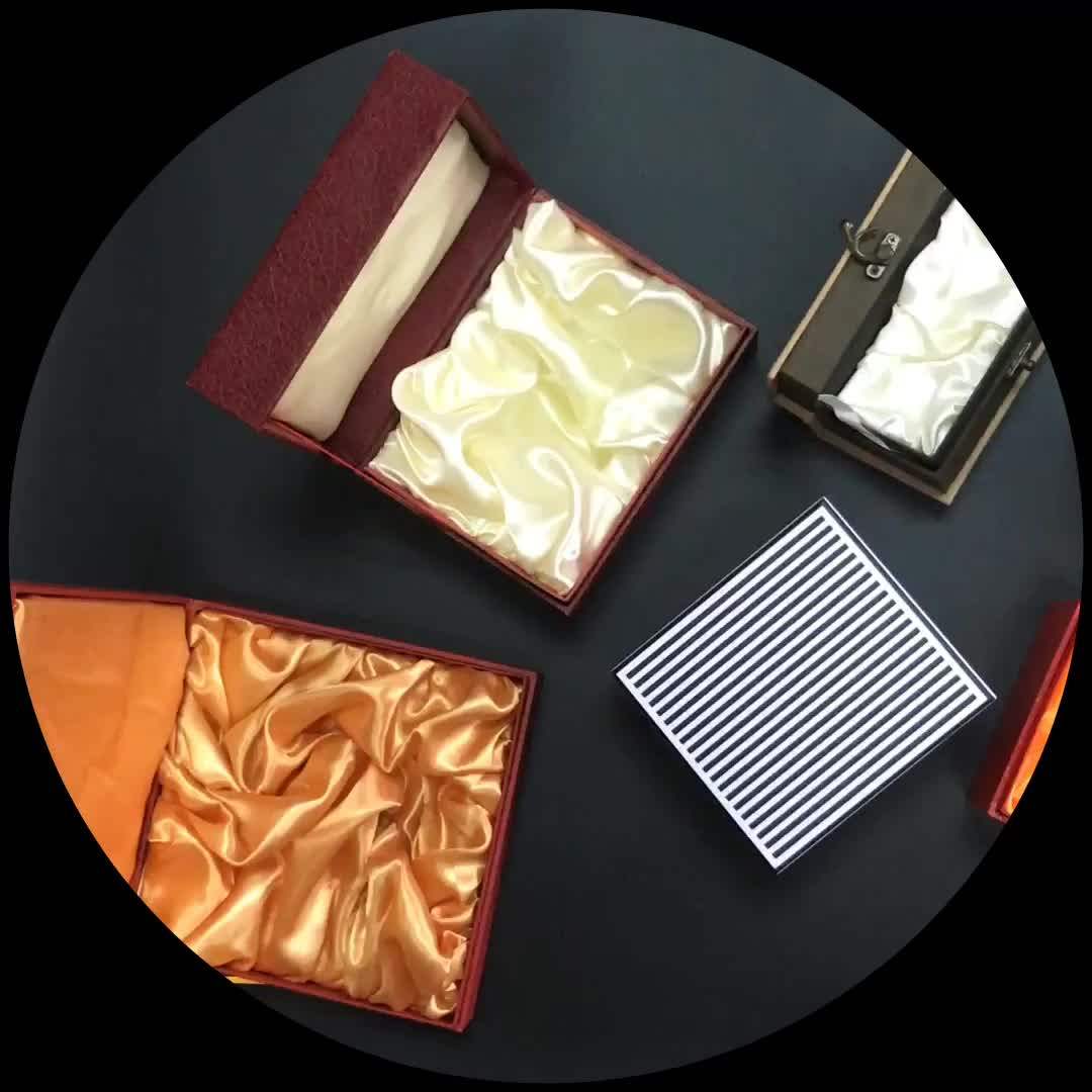 Custom Luxury Colored Recycled Christmas Birthday Gift Garment Clothing