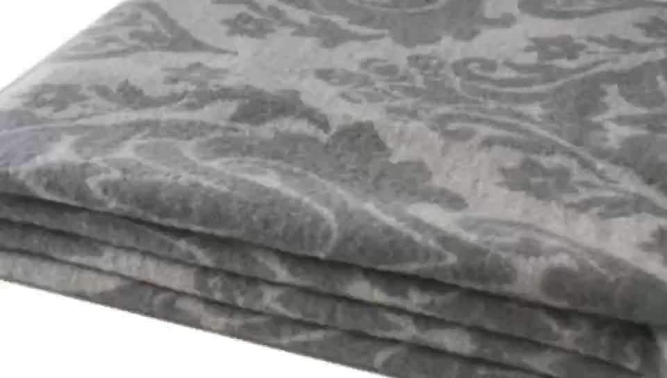Custom Jacquard 100% New Zealand Wool Pure Wool Thick King Size Blanket