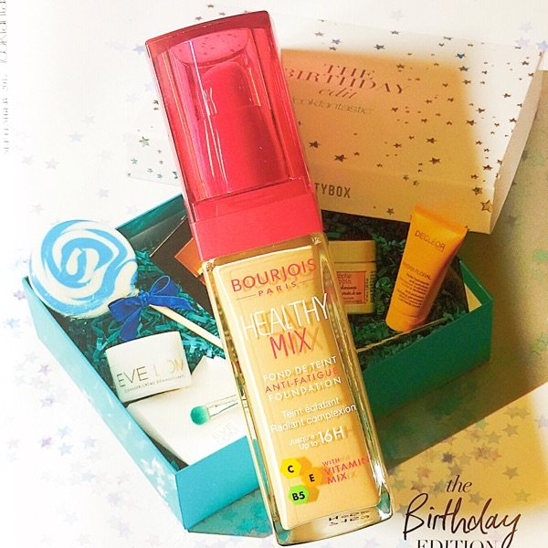  The love of the dry skin ~ Bourjois wonderful Paris Sure enough the meatine essence gel powder bottom liquid 30ml new version