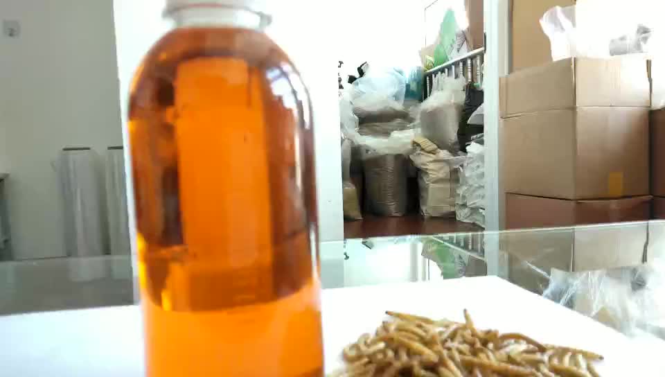 "массажное масло для тела banna 120мл кокос". масла сушат. Banna кокосовое масло для массажа 250 мл с дозатором. масла сушат. кунжутное масло сверху.