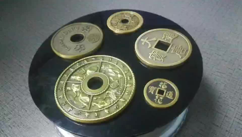 Antique Hole Metal Souvenir Coin/gold Coin With Center Hole/ Double