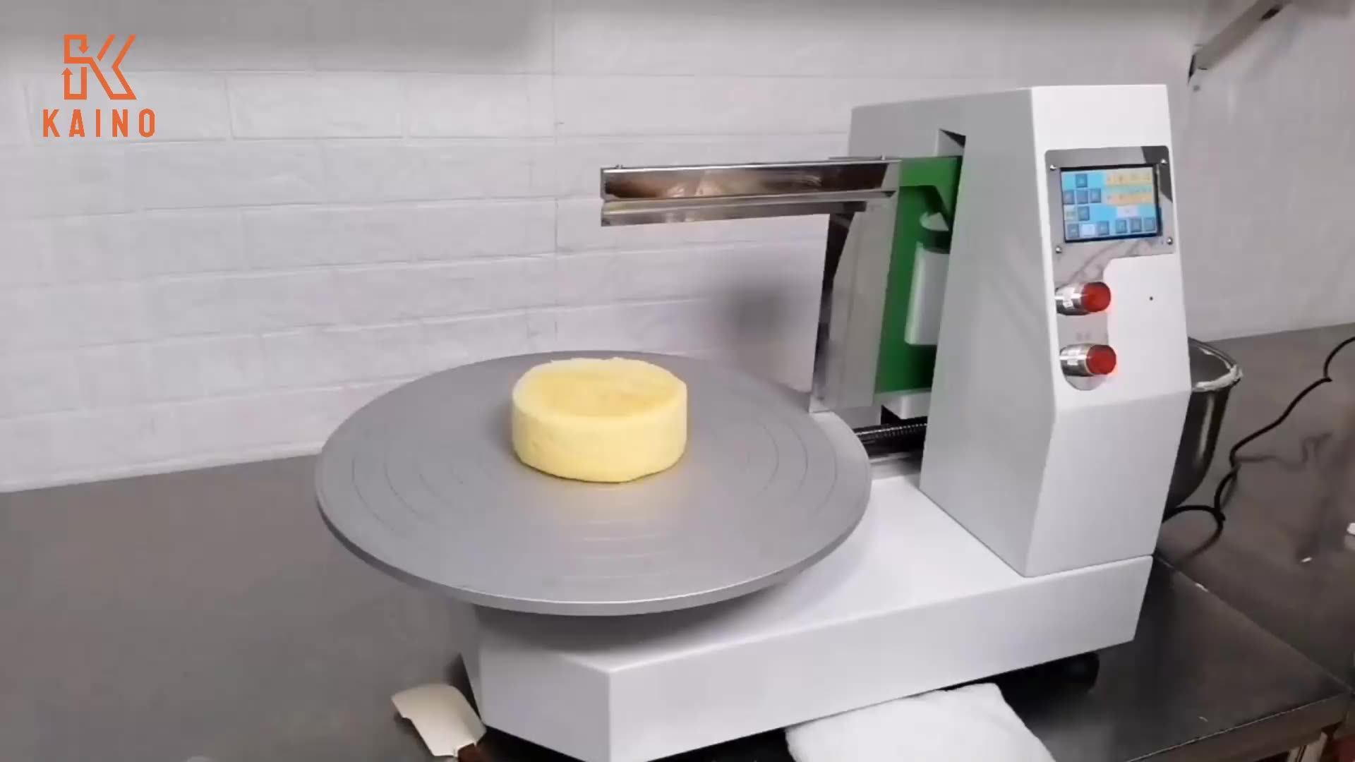 Kaino Automatic Wedding Birthday Round Cake Cream Frosting Spreading Smoothing Decorating