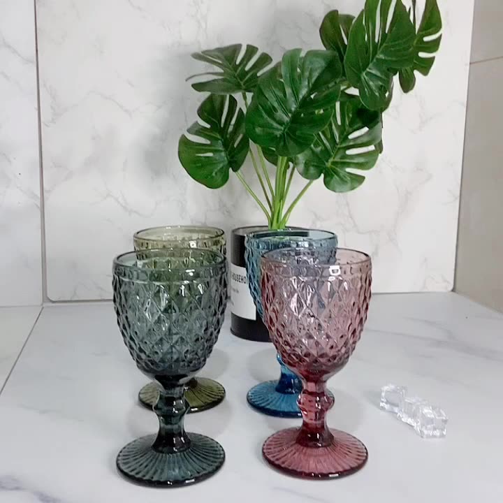 China Glassware Wholesale Cheap Red Goblet Wine Glass Colored Vintage