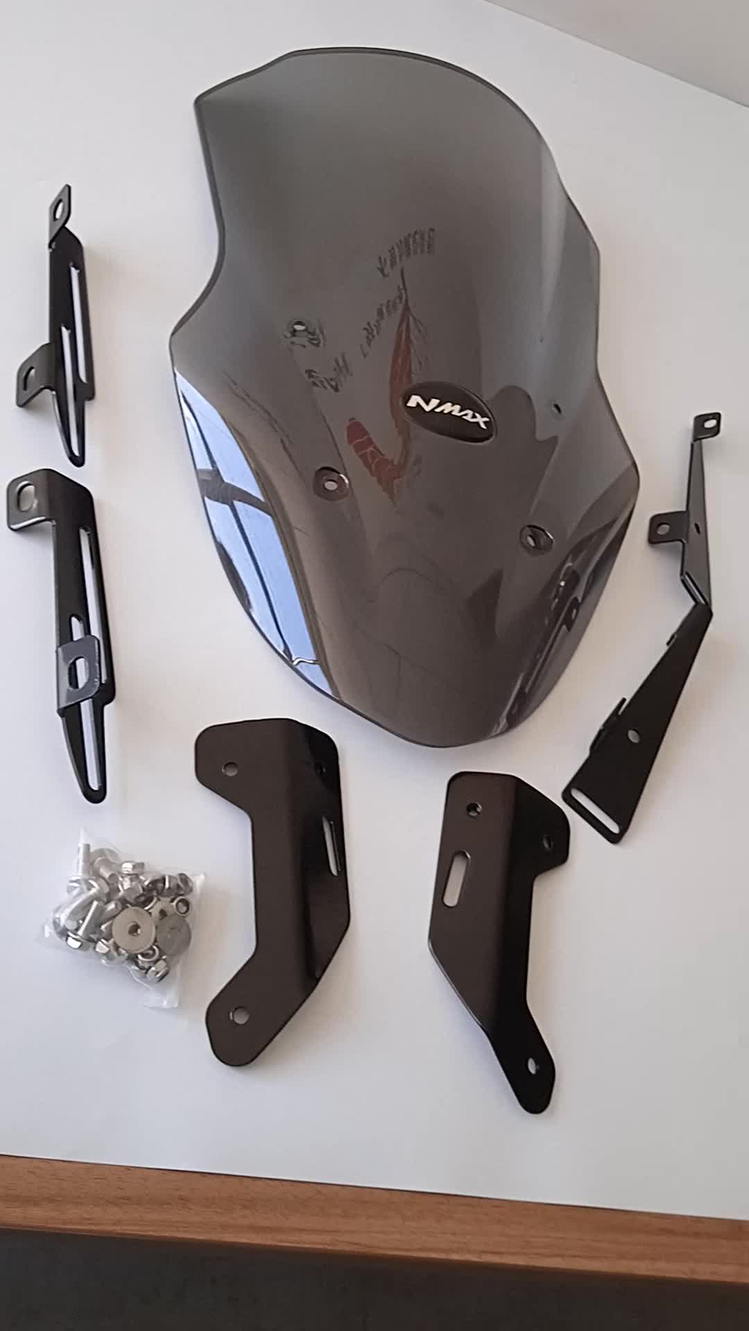 Ветровое стекло к скутеру Yamaha BWS