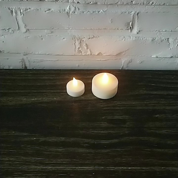 Matti's Cheap Battery Operated Mini Flameless Plastic Tea Light Candle