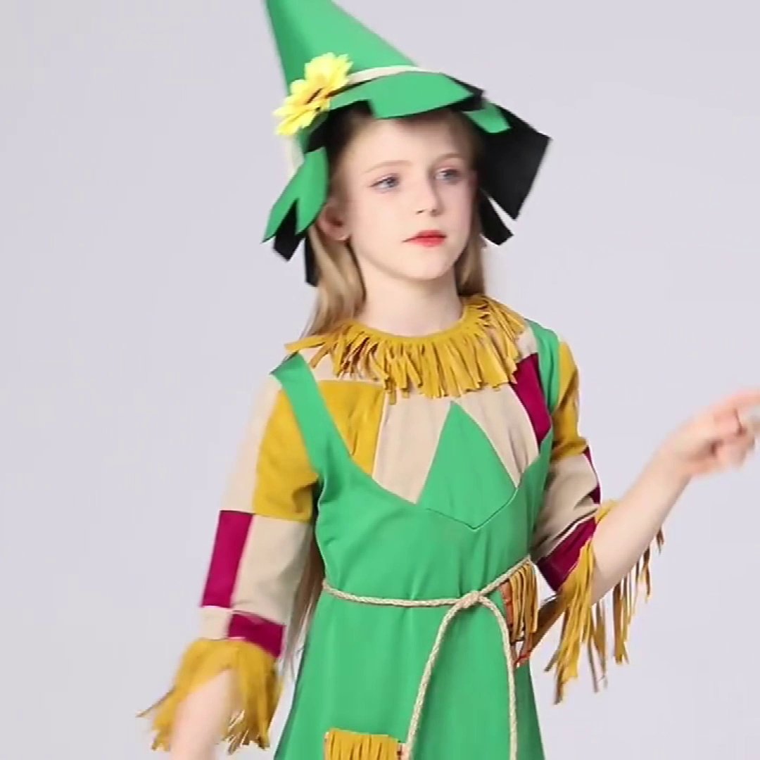万圣节COS绿野仙踪太绝了！稻草人桃乐茜全家出动，亲子舞台服美到尖叫！_万圣_淘宝游戏网, image size:1080x1080