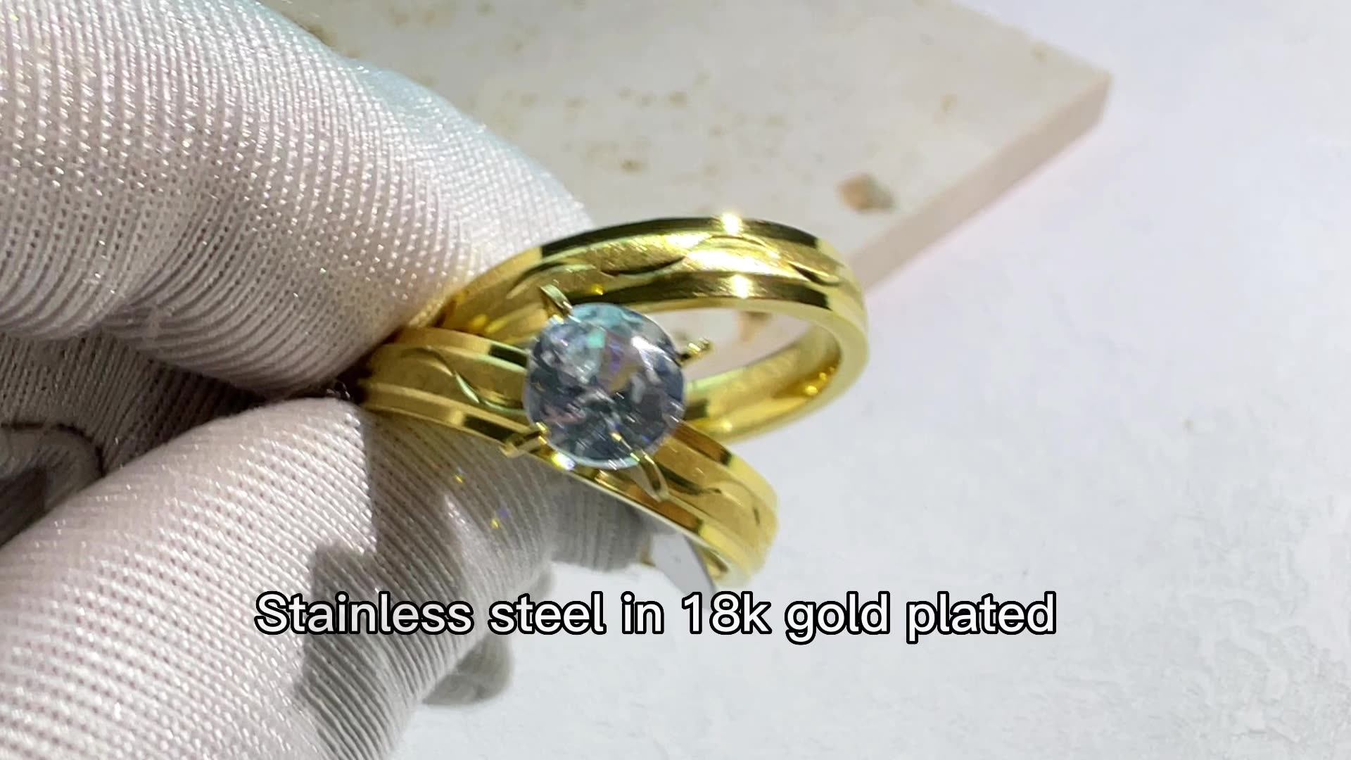 2PCS 18k Gold Plated Titanium Steel Engagement Couple Rings