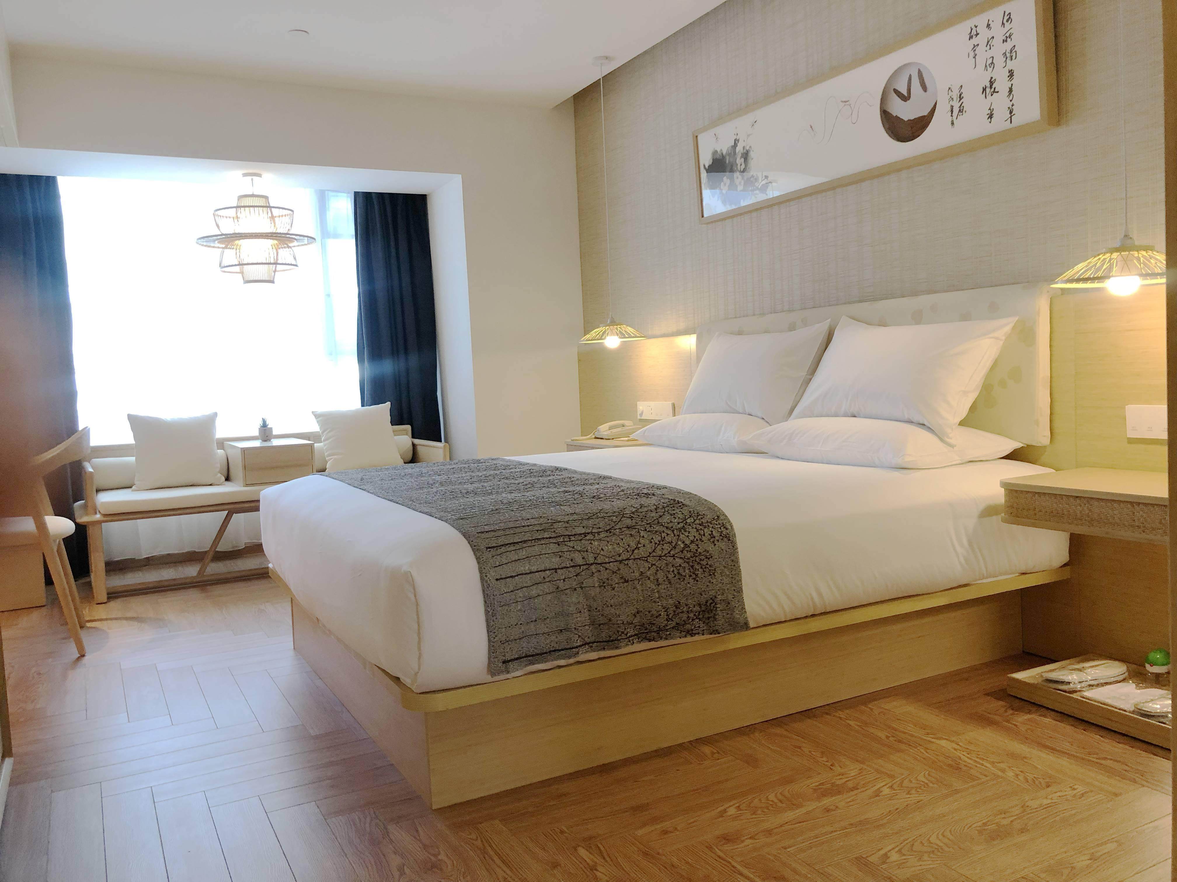 Jianguo Puyin - Chengdu Qingyang Wanda Wanhe Center Store Fangcaoju big bed room
