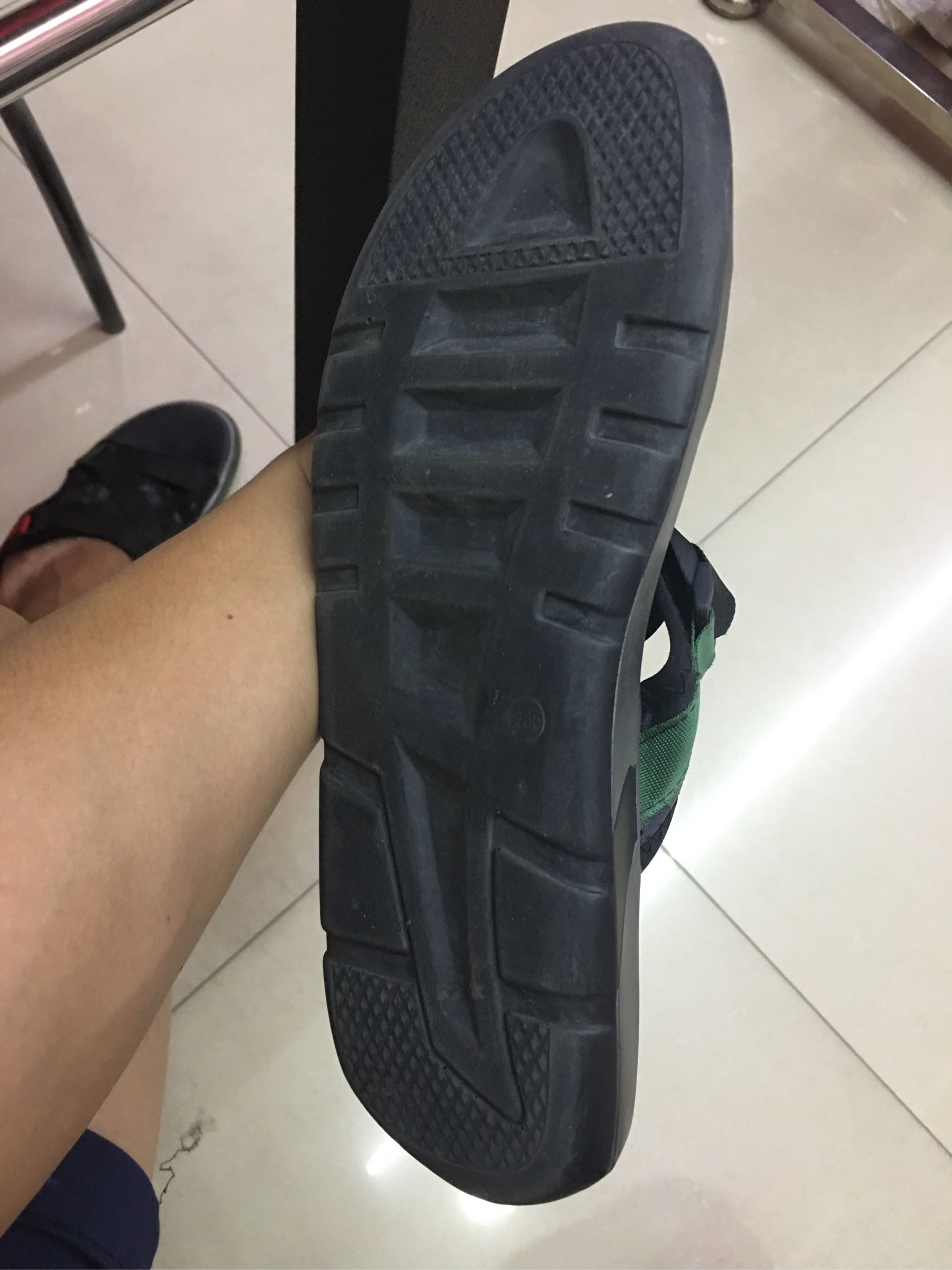 潮牌拖鞋男好不好用，价格是多少钱呢,第11张