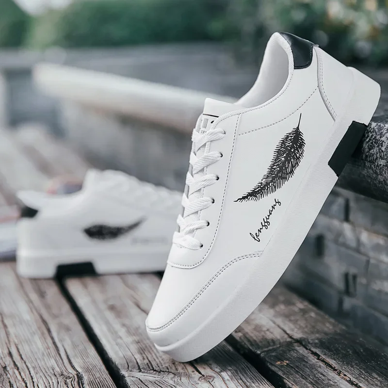 Students Low-cut White Shoes Men's Spring and Summer 2024 New Korean-style Fashionable Sneakers All-match Breathable Lightweight sneaker