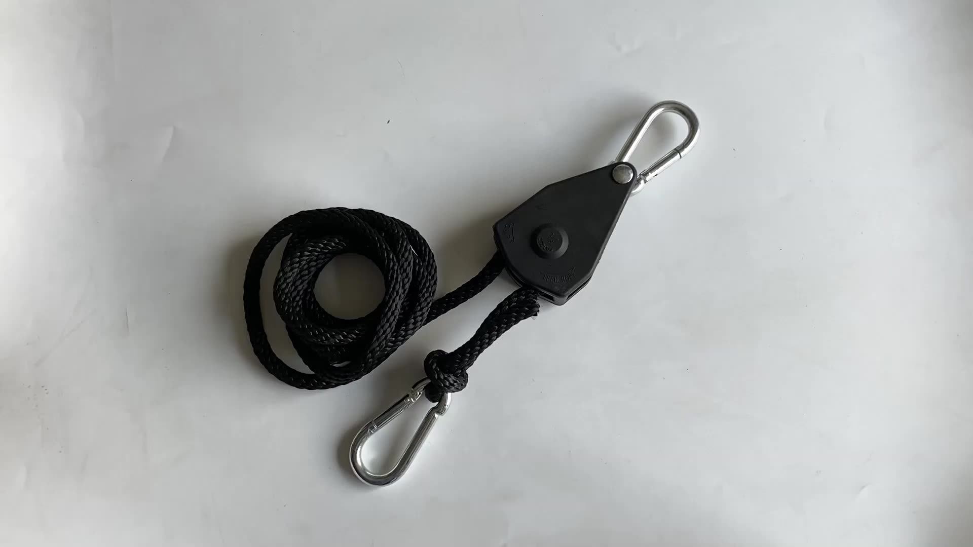 250lbs 3/8インチcarabiner Hook Rope Ratchet Tie Down、rope Tie Down Pulley