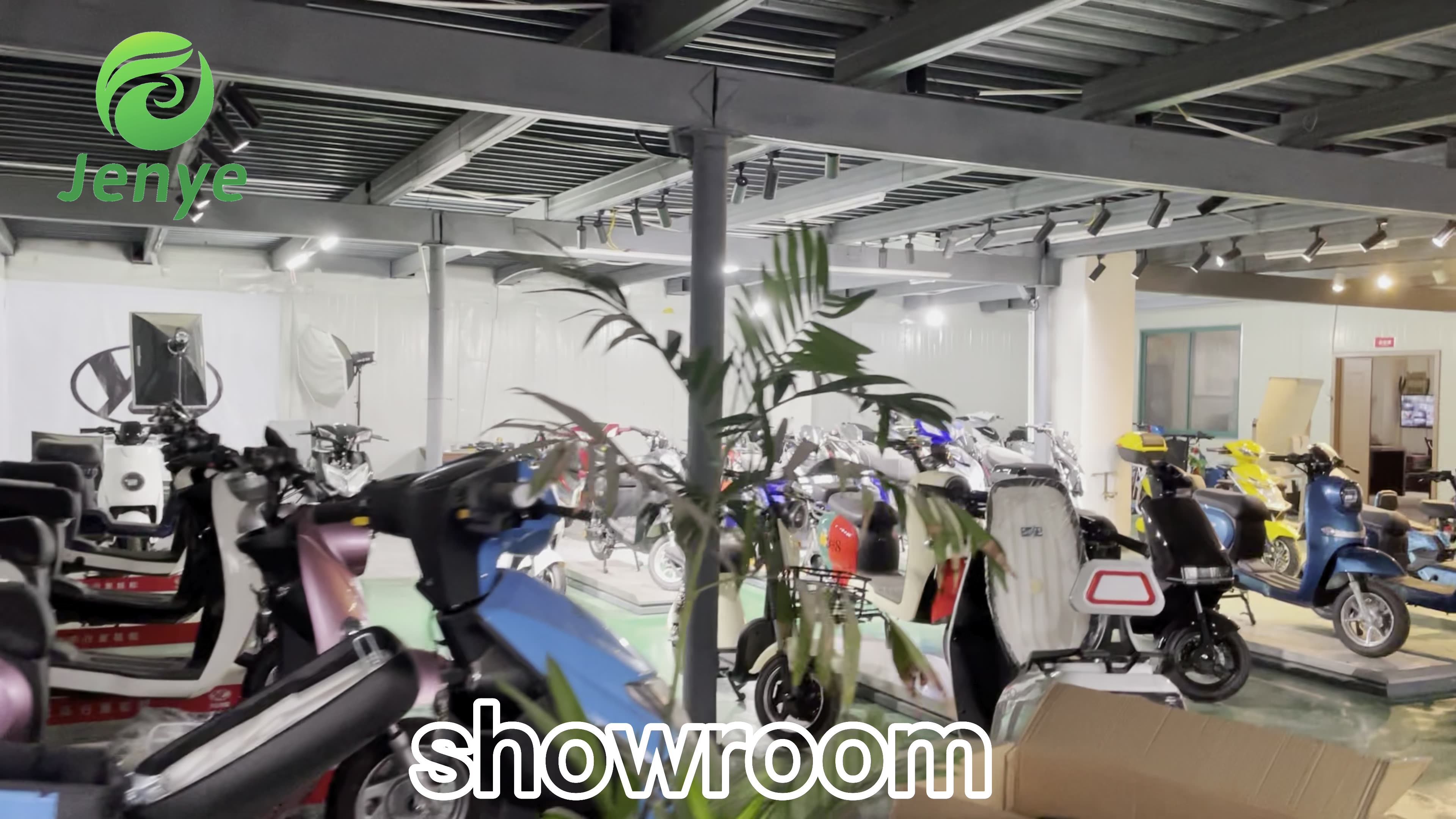 Wuxi Cheap Electric Motorcycle Eu Warehouse 5000w 3000w Scooter