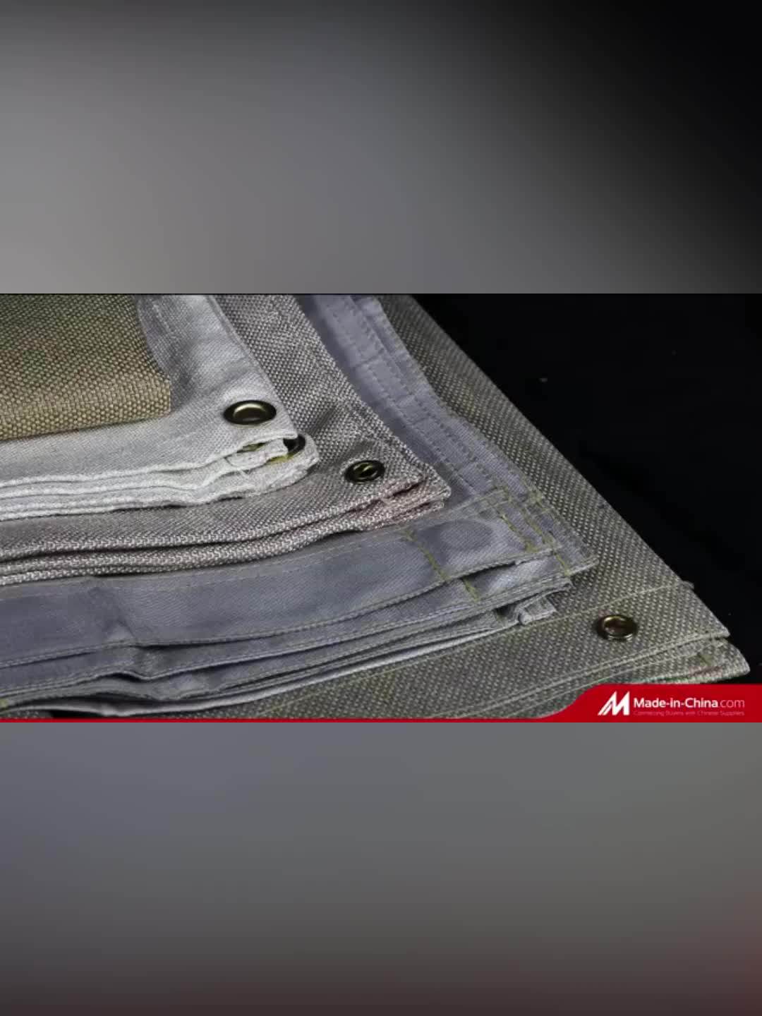 High Temperature And Abrasion Resistant Graphite Coated Glass Fiber