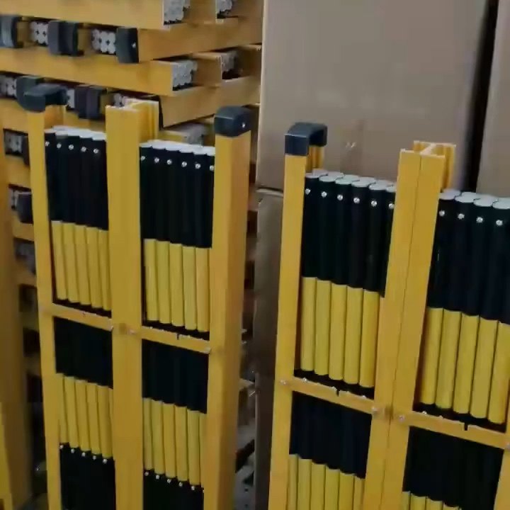 Reflective Retractable Foldable Electrical Insulation Traffic Barricade