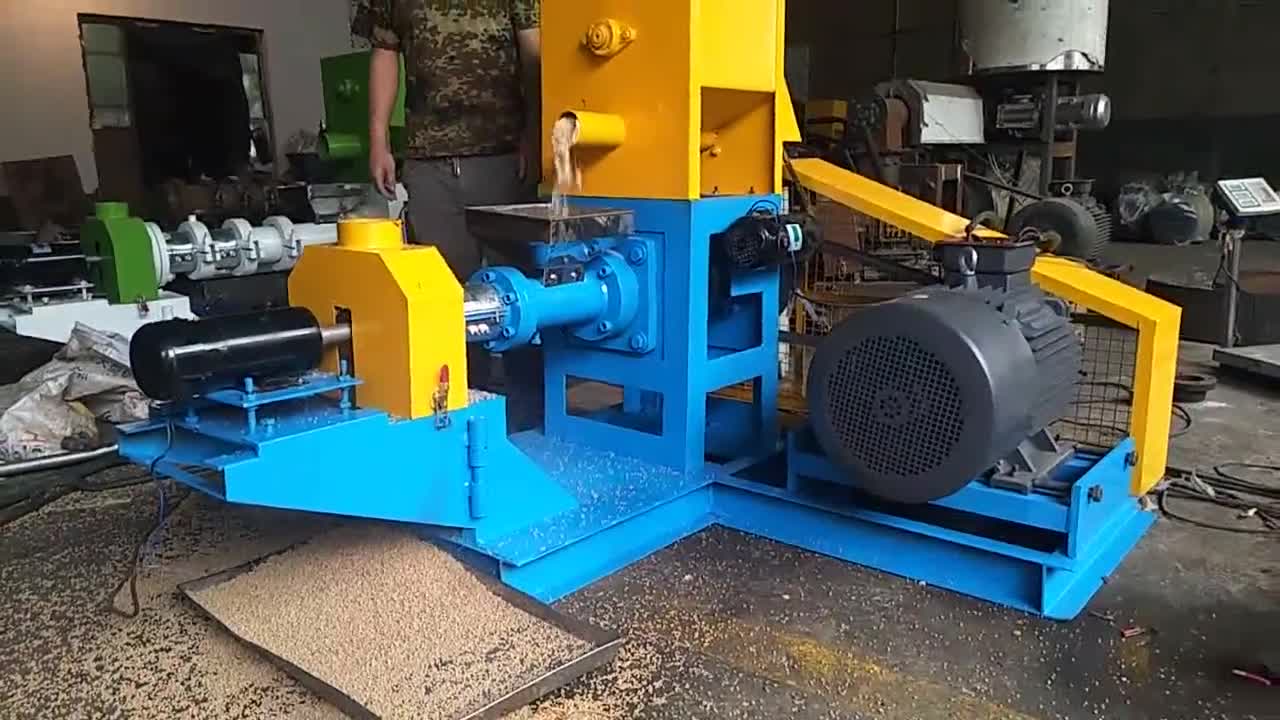 Factory Price Straw Chopper Soybean Extruder/soybean Extrusion Machine