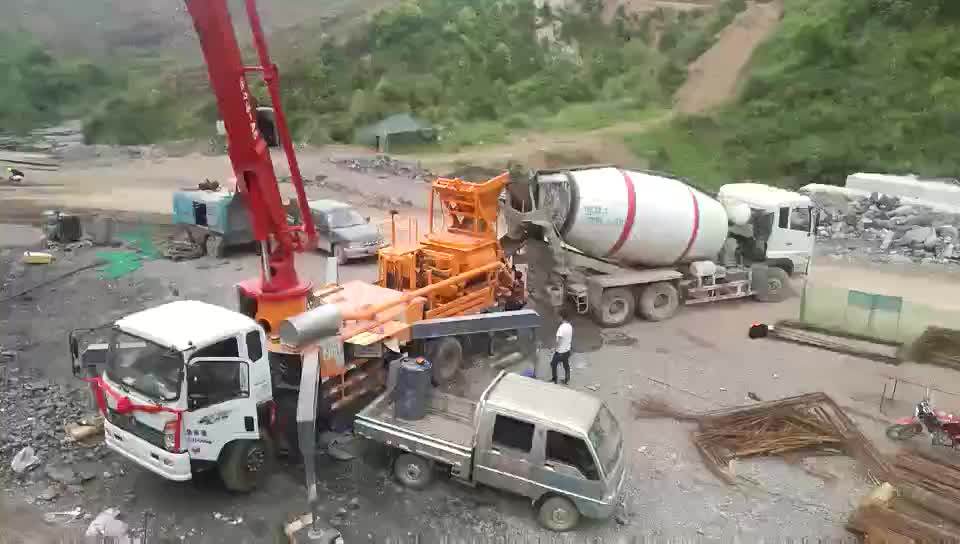 Using Doublehorizontal Shafts Mixing System & Placing Depth 28m Boom