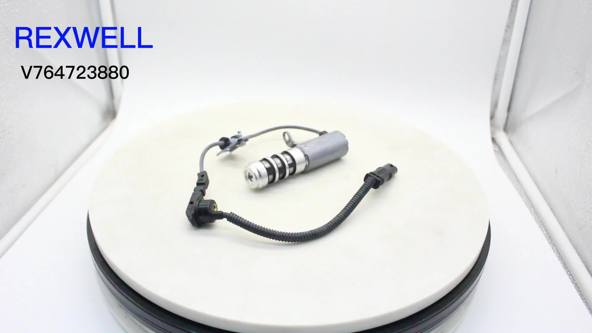 Car Cylinder Head Oil Pump Sensor Solenoid Valve Oil Control Valve ...