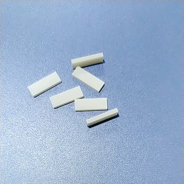 Aluminium Nitride Price / Aln Ceramic Substrate/ Ceramic Insulating