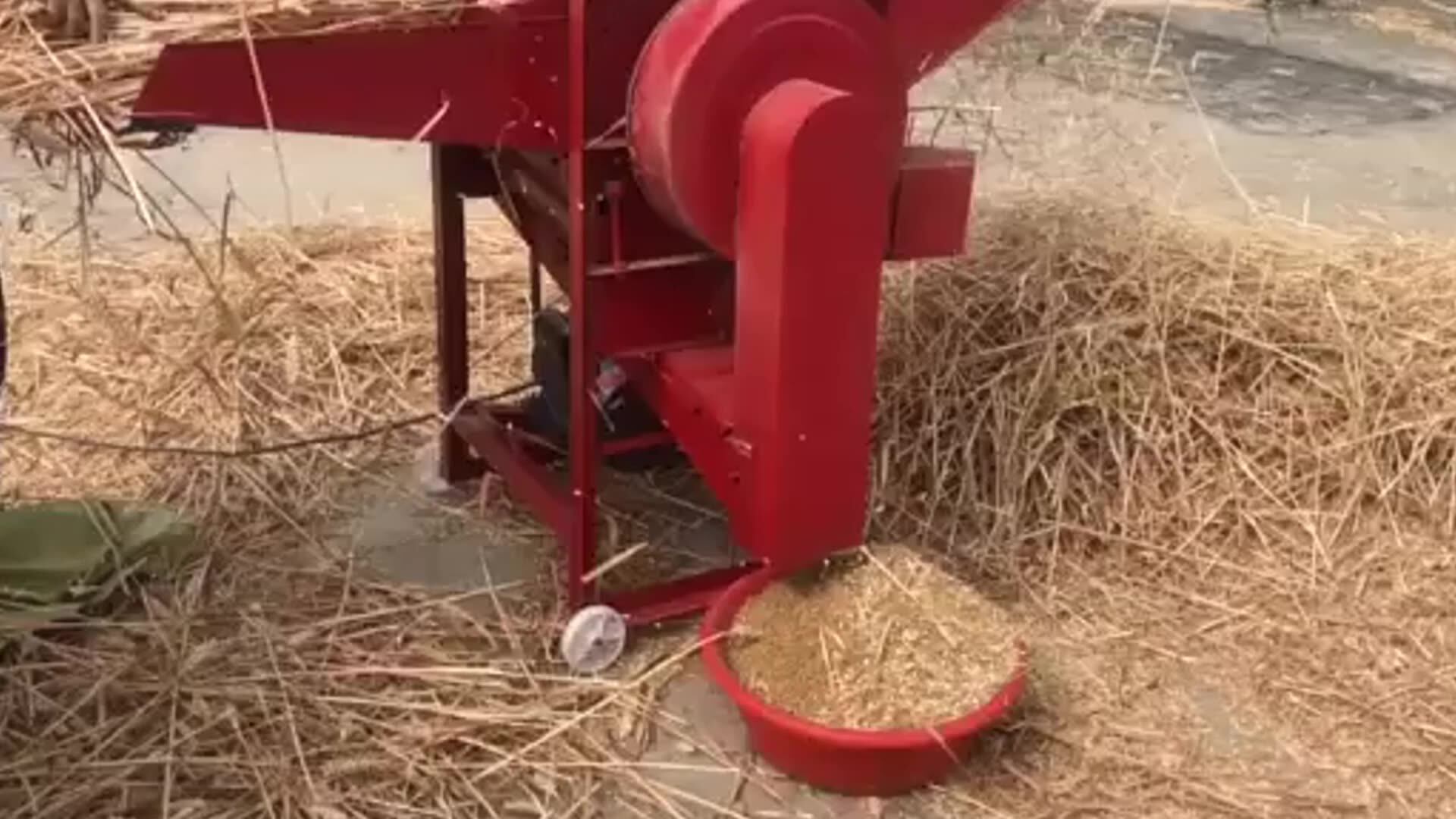 Mini Farm Use Maize Threshing Sorghum Corn Thresher Machine/grain