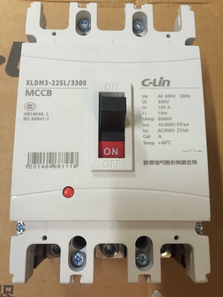 C-Lin Hingling plastic shell type circuit breaker XLCM1-225L 3300 160A spot