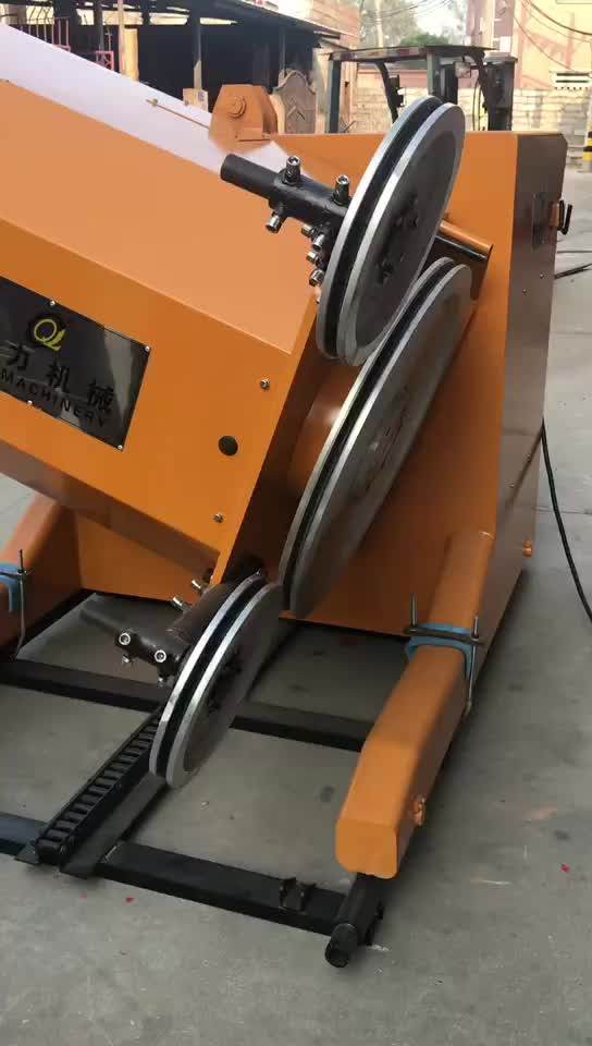 The Hanli 55kw Diamond Rope Saw Machine Is Used For Cutting Granite