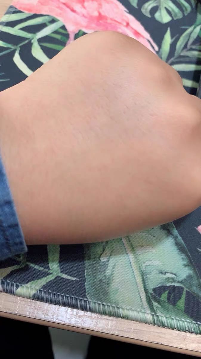 自然堂新品积雪草修护霜