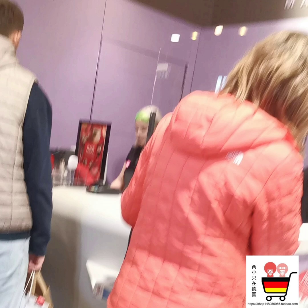 45元入手KIKO哑光眼影。这个烟粉色值得买吗。