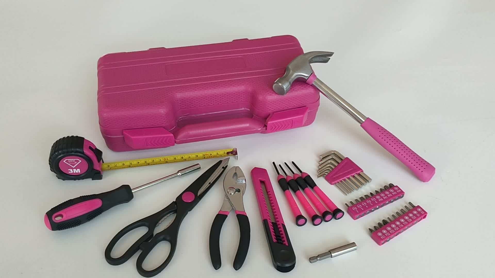 Инструменты розового цвета. Набор инструментов для женщин. Набор инструментов для девочек розовый. Женский набор инструментов. Женский набор инструментов розовый.