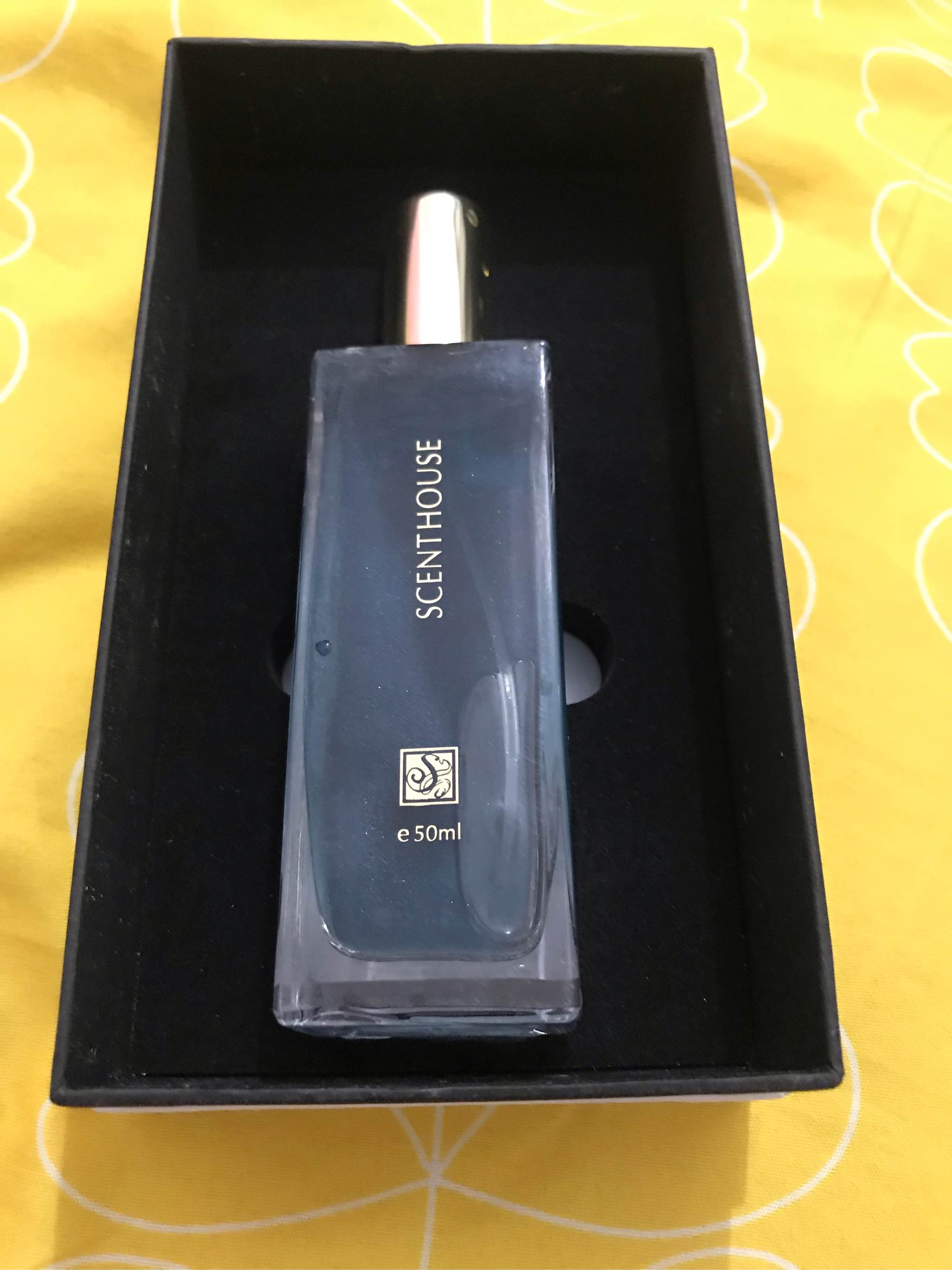 汇香坊蓝风铃流沙金香水质量怎么样是品牌吗，两大爆款使用效果评测,第2张