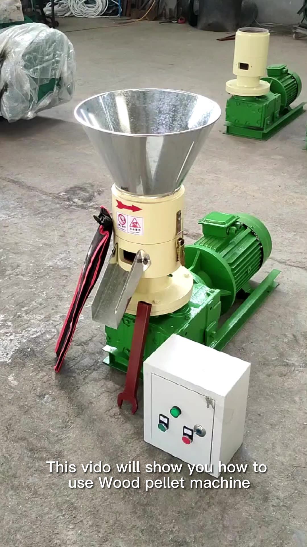 Oem 300kg/h Diesel Wood Pellet Mill 32hp Sawdust Presser Fuel Biomass