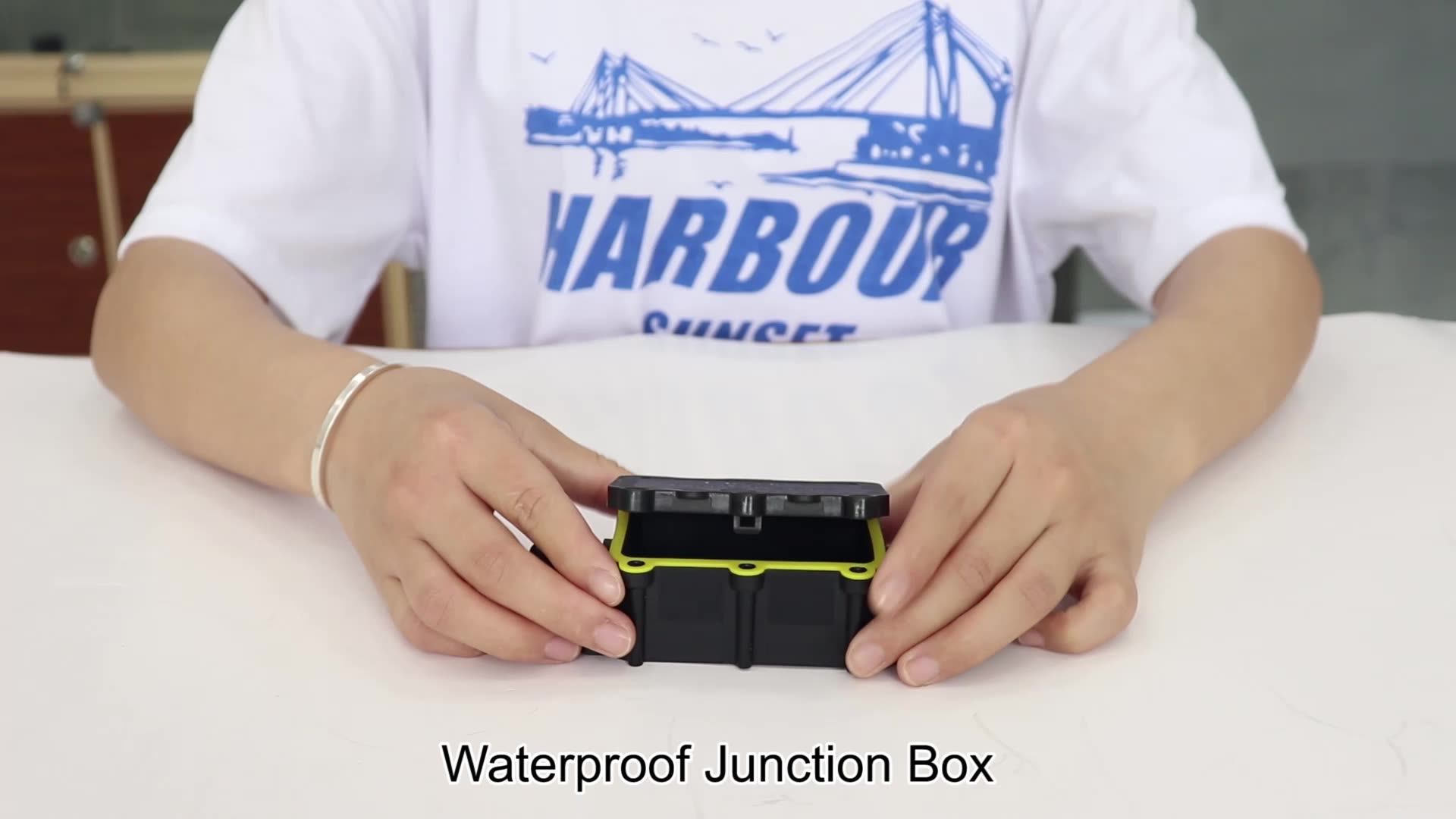 2 Way Ewm2068 Outdoor Underground Electrical Cable Ip68 Waterproof 2