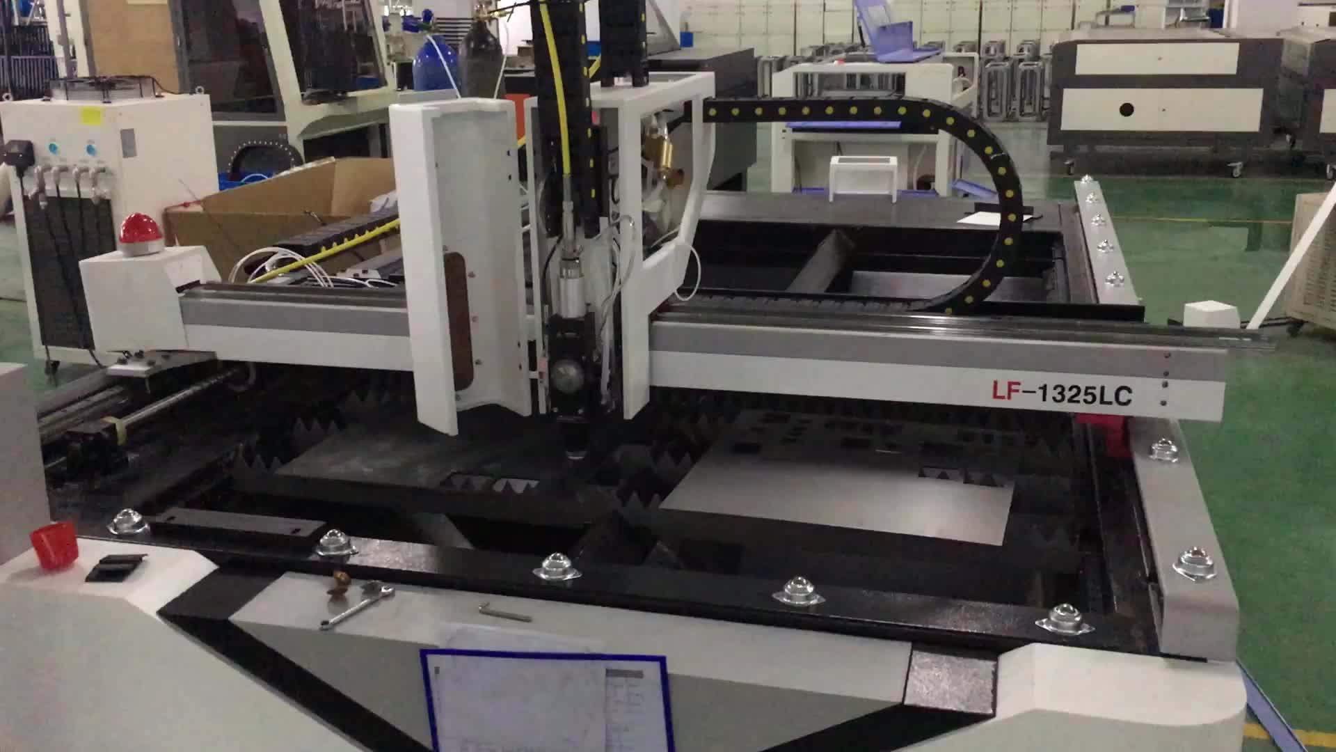 2000w 1000w Fiber Laser Metal Cutting Machine With Aluminium Casting X Beam Cut 3mm 5mm Metal