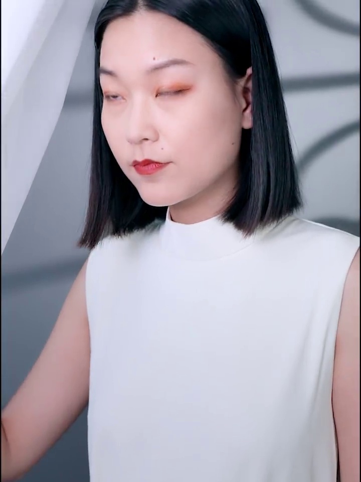 卡婷颐和园九色眼影盘真实适合新手吗。89元值不值。