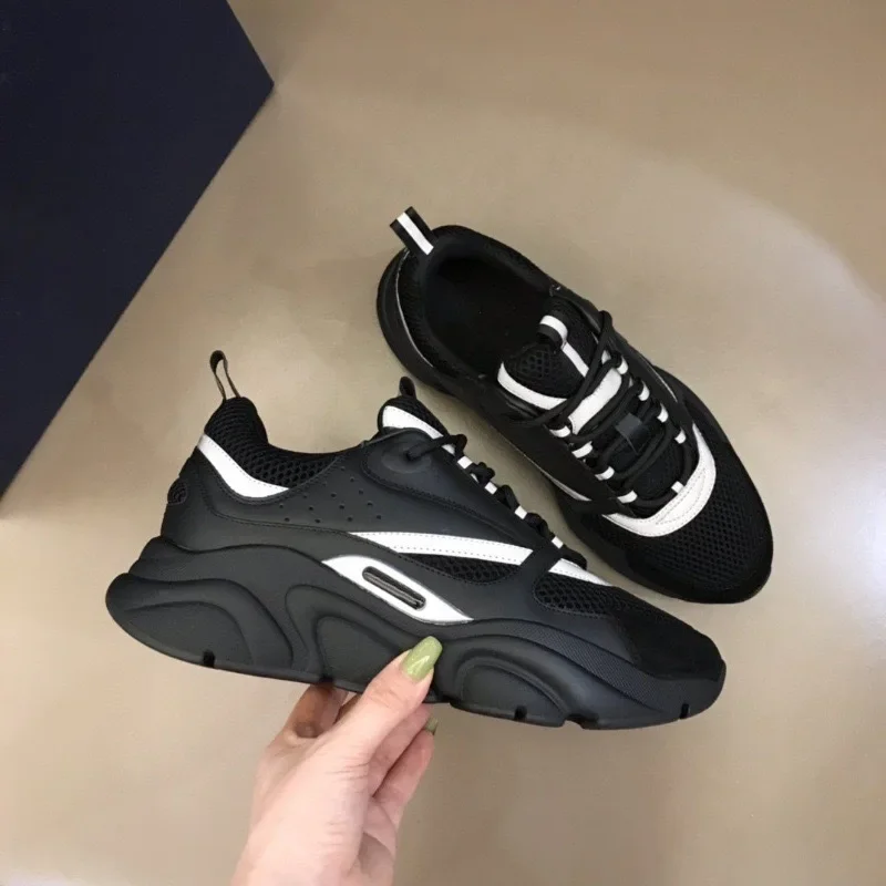 2025 couple running shoes new thick-soled luminous dad shoes b22 fashion breathable leisure sports tide