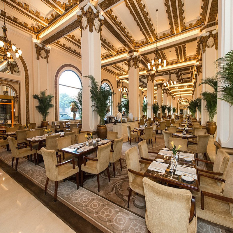 探索神秘的地下城市：现实中的“地底世界”