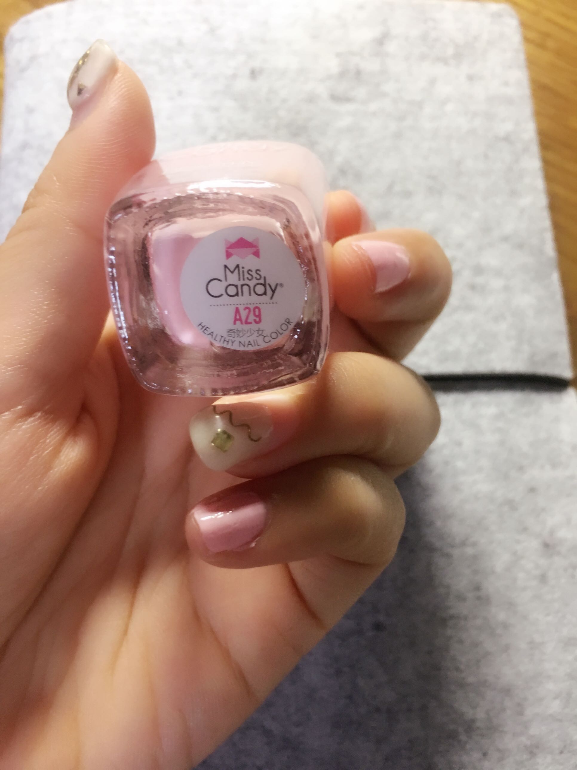 健康可剥甲油漆光与磨砂撞质甲油什么牌子好还便宜，真实测评结论,第4张