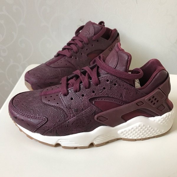 nike huarache bordo