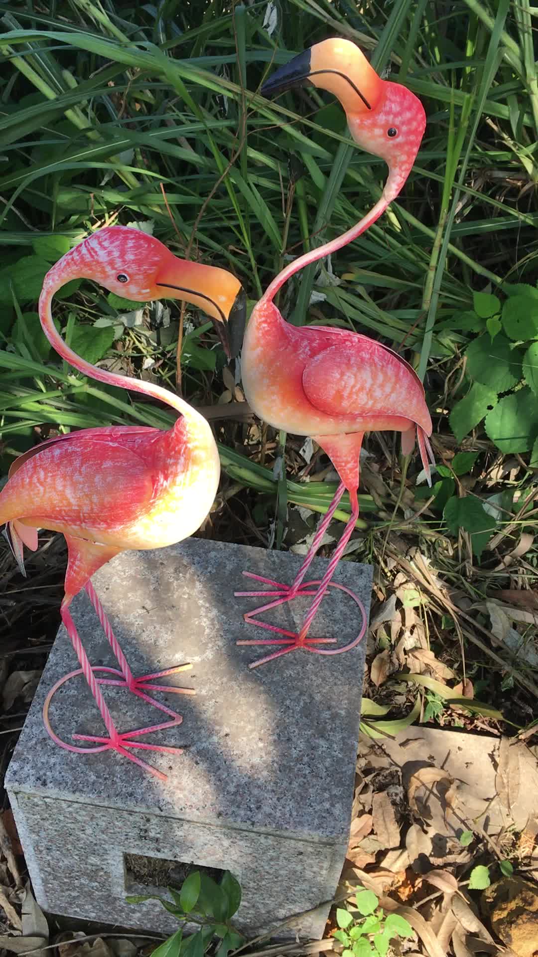 Outdoor Craft Decoration Metal Flamingo Yard Art - Buy Yard Art,Yard