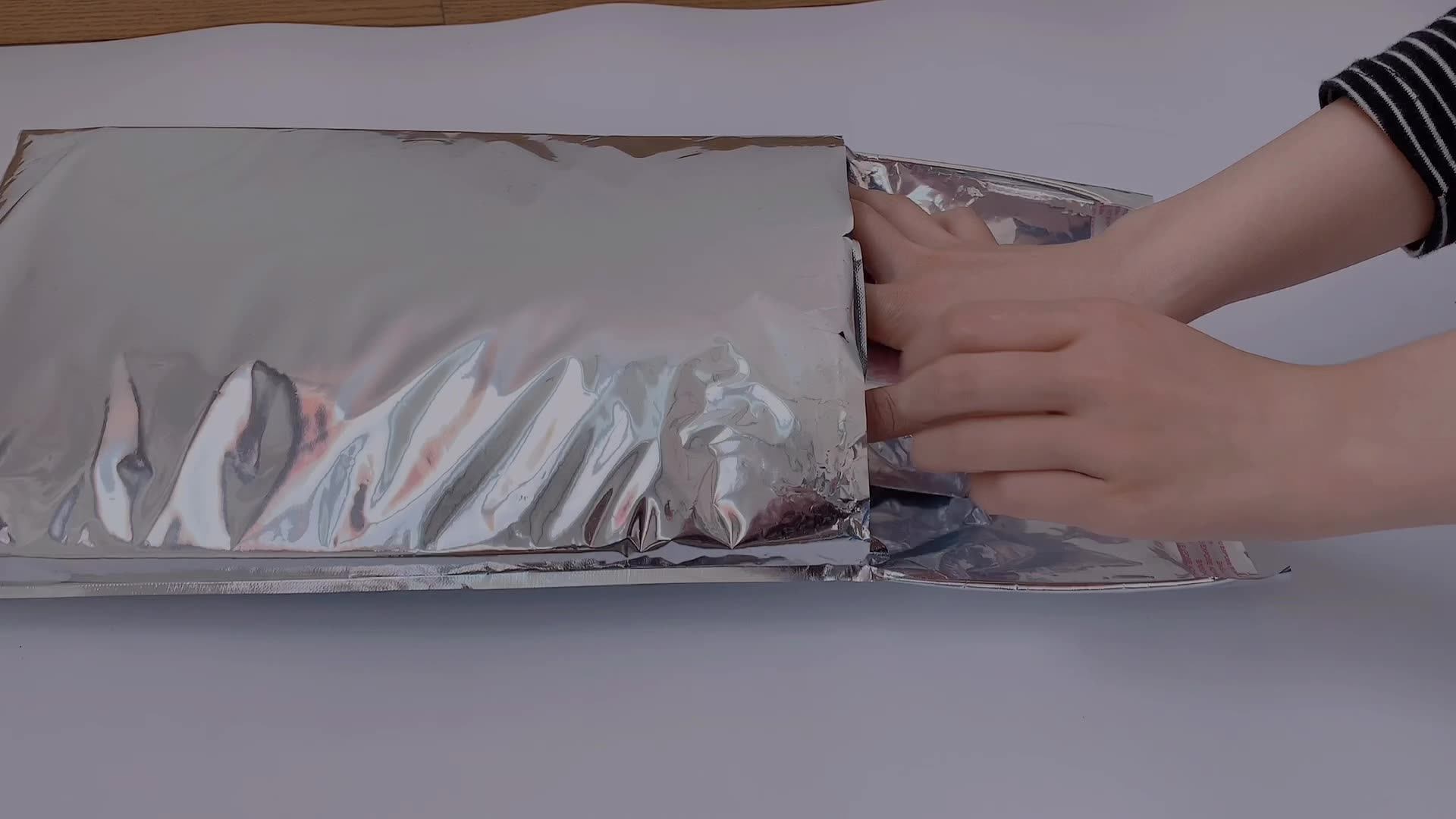Aluminum Foil Compressed Insulated Thermal Pouches Selfinflating