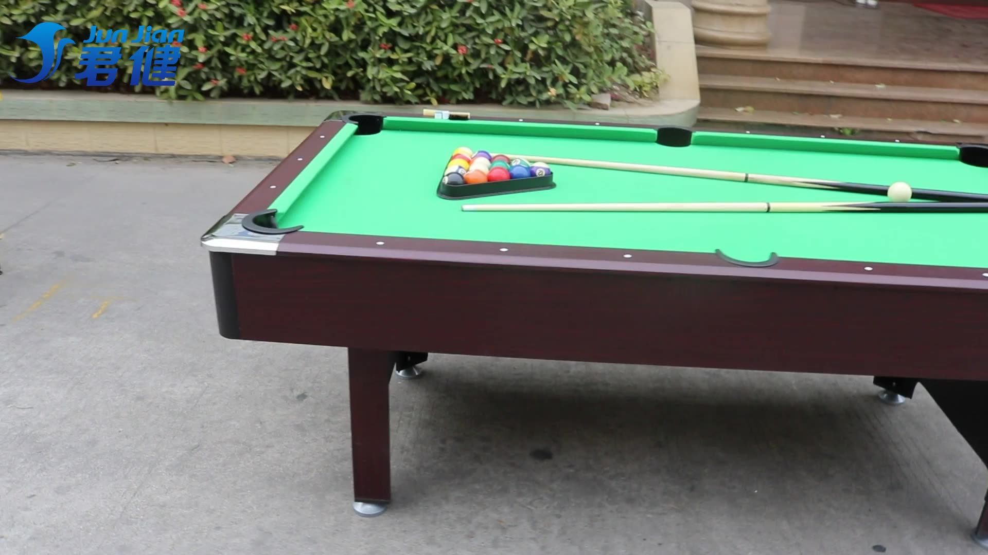 Pool Table With Green Cloth And Wooden Buy Pool Table Billiard Table 