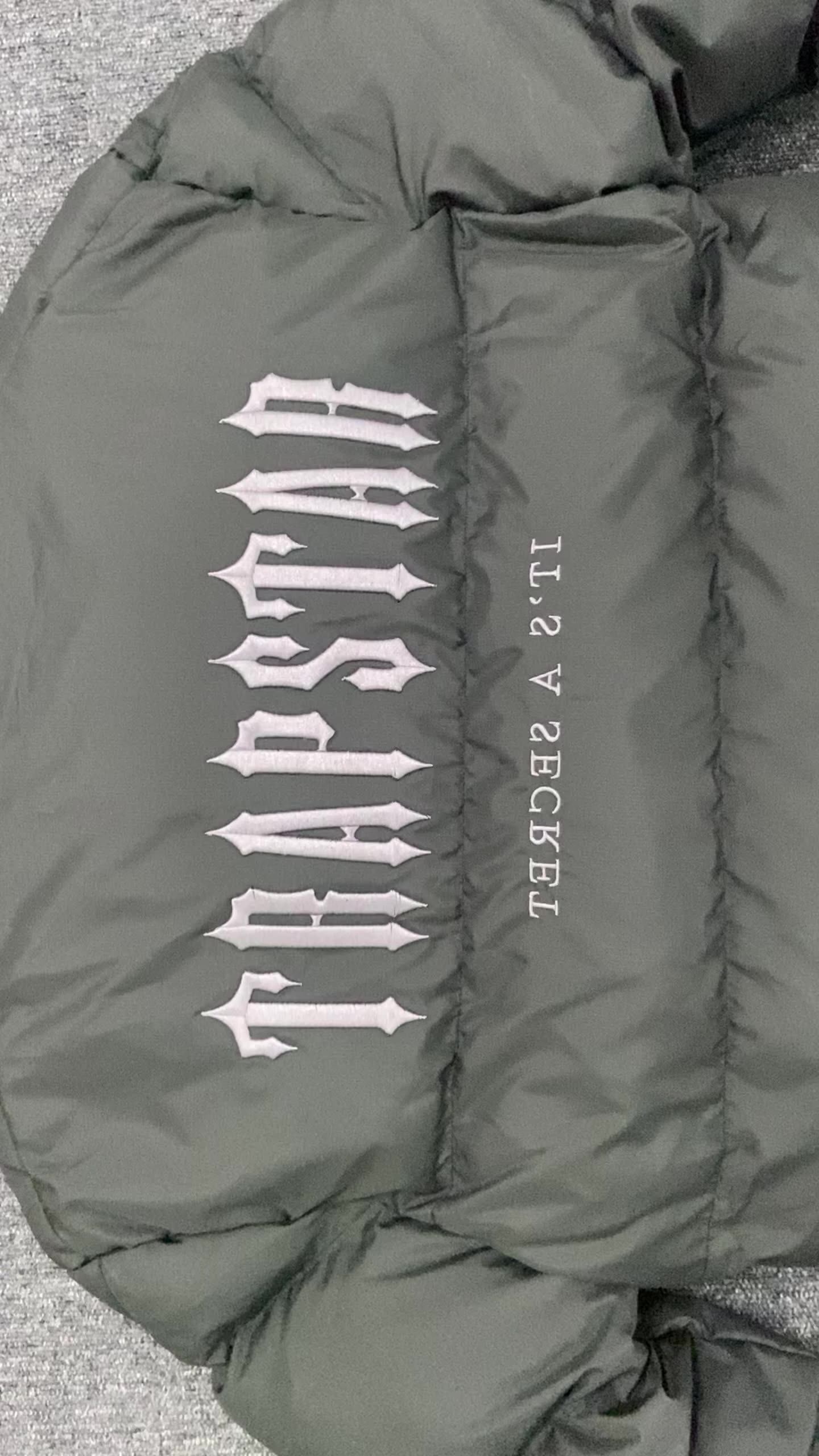 Trapstar Decoded Hooded Puffer 2.0 Black Puffer Jacket Top Quality