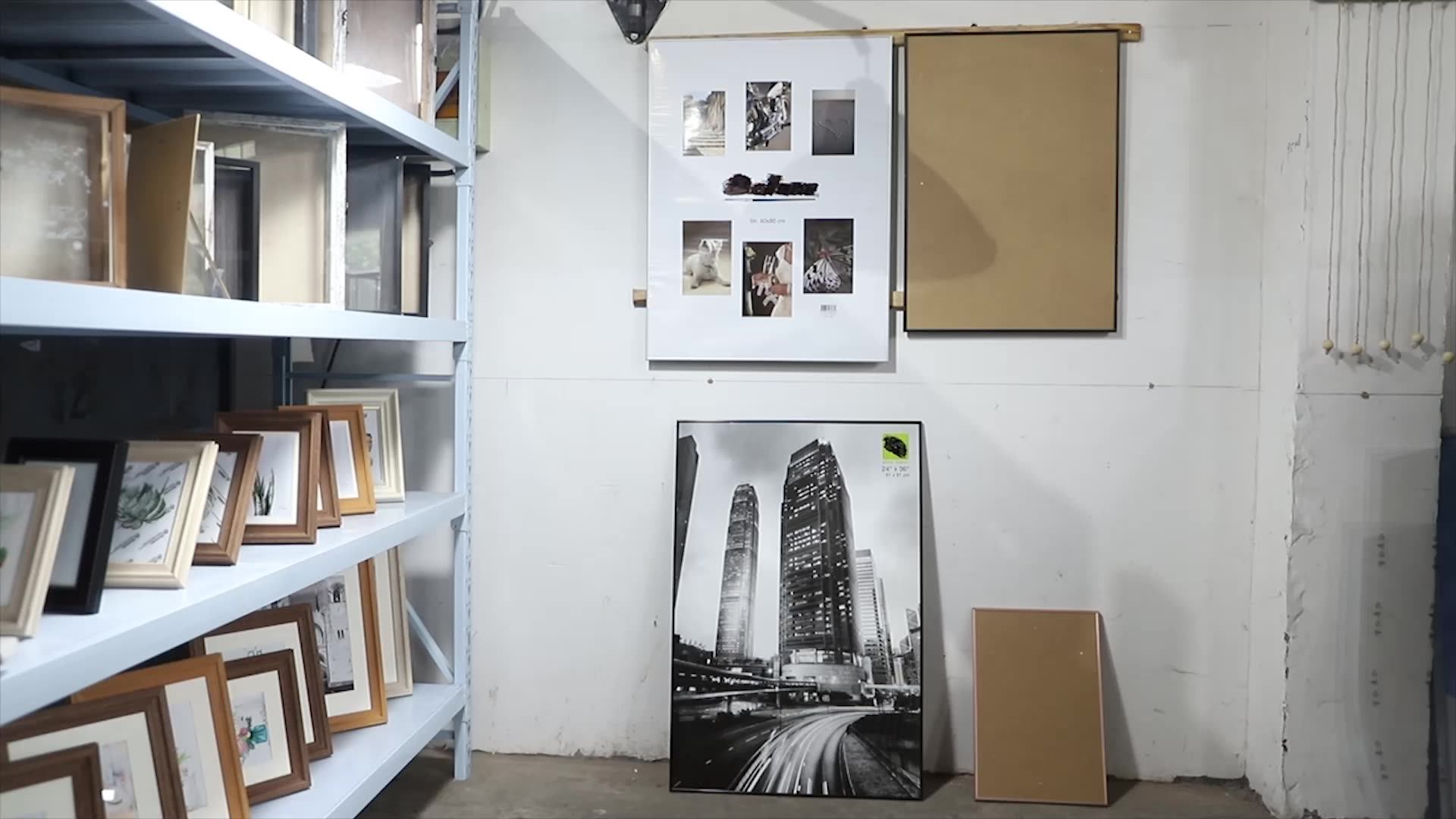 Eco Friendly Metal Brushed Aluminium Frame Wall Mounted Hanging Larger