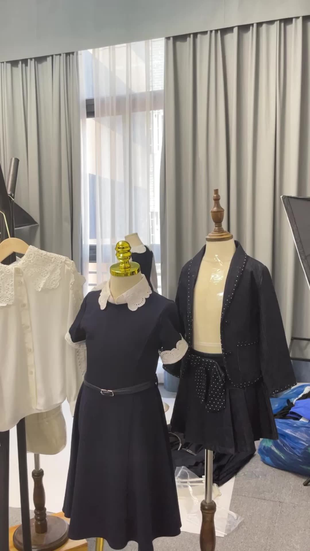 Roman Fabric Kids Girls School Uniform Design International School Universal School Uniform