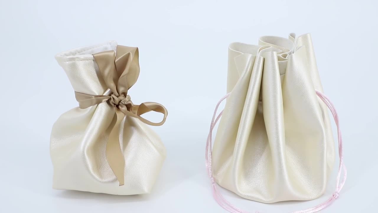 Где розовый мешочек. Бархатный мешочек розовый. Розовый мешок маленький. Большой розовый мешок. Махровый мешочек.