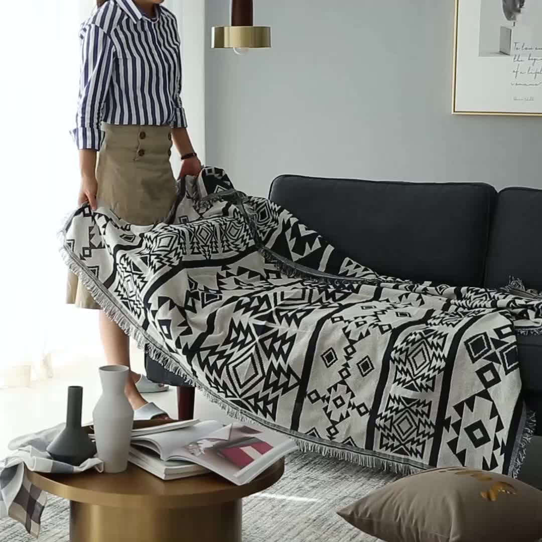 Rawhouse Factory Wholesale Black And White Cheap Woven Bohemian