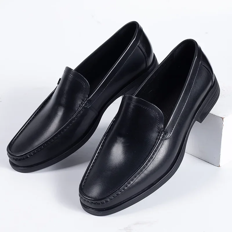 2023 Men's Business Dress Shoes Slip-on Rubber Sole Soft Leather Spring Casual Leaflet Loafers